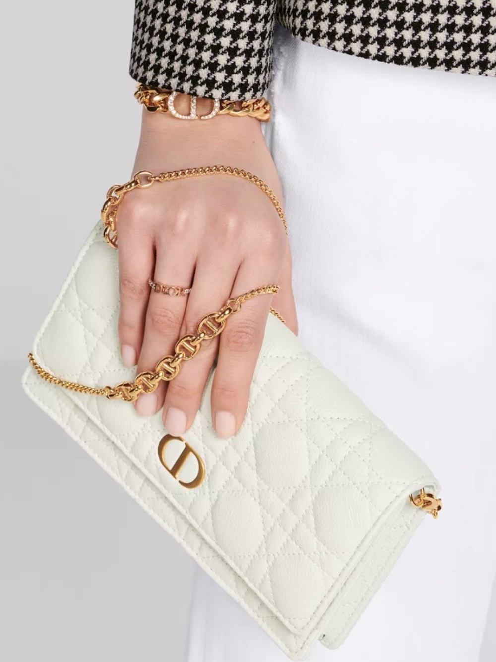 Dior Quilted Leather Shoulder Bag in Ivory with Gold Chain